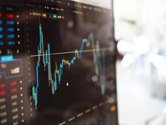 Bitcoin's Upcoming $14B Options Expiry Marked by Surge in Put-Call Ratio. What Does it Indicate?