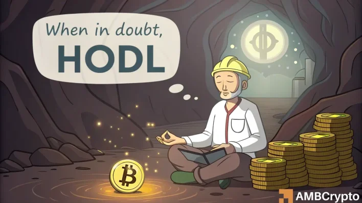 Bitcoin slips from $123K peak, but here’s why bulls aren’t breaking