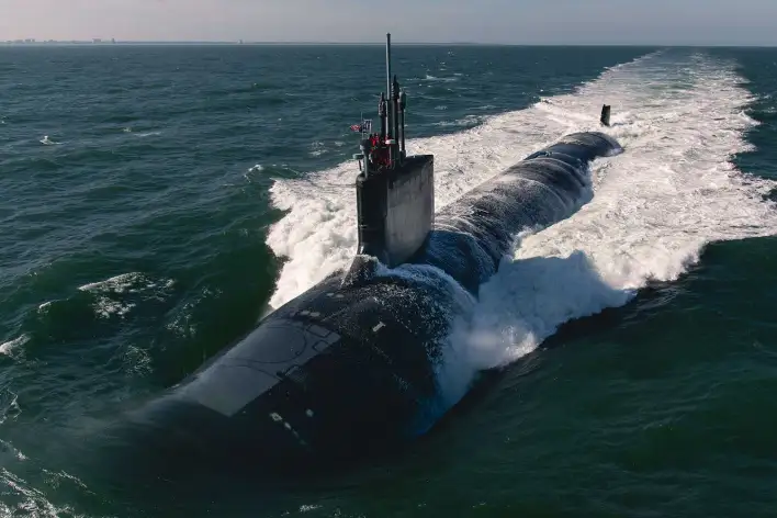 Panic Sell: Bitcoin Dives Below $114K After Trump’s Nuclear Threat