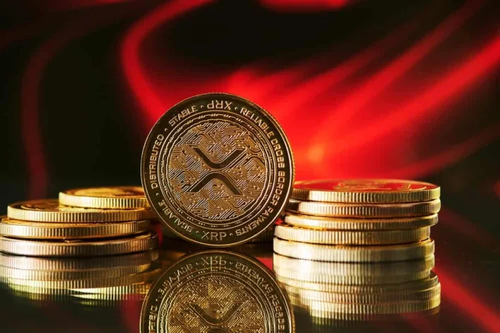 Analyst Says Sell XRP Now Before 72% Price Crash To $0.6