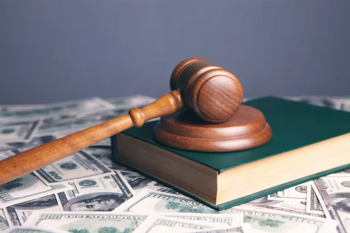 FTX Customers Claim Law Firm Had ‘Key’ Role In Crypto Exchange’s Fraud – Details