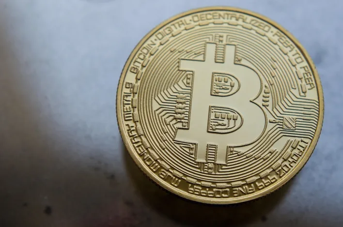 Arthur Hayes Warns Of Potential 19% Bitcoin Crash, Abandons Major Positions