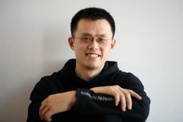 Binance Co-Founder To Sue Bloomberg Again? CZ Refutes Trump Stablecoin Claims