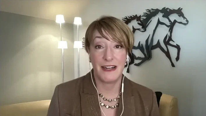 Ripple Flamed By Caitlin Long: ‘XRP Is Doomed, Banks Don’t Trust It’