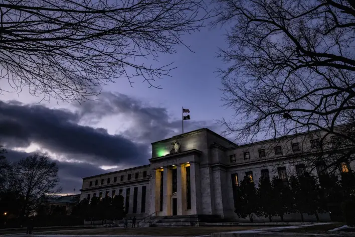Bitcoin Surges Past $117K as Trump Taps Stephen Miran for Federal Reserve