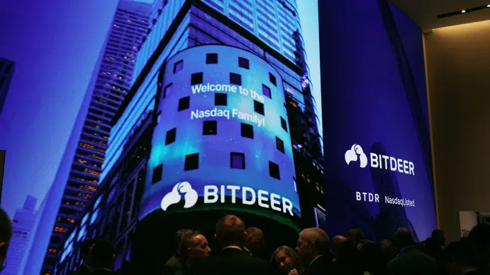Asia Morning Briefing: BTC Mining Industry Not Worried About New Round of Trump Tariffs