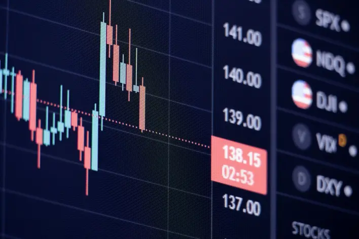 Sequans Shares Jump 35% After $384M Debt-Equity Raise to Fund Bitcoin Treasury