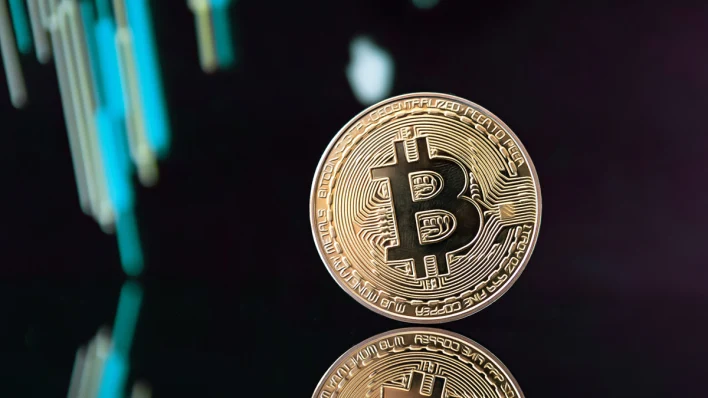 IMF Report Exposes El Salvador’s Bitcoin Strategy Clash