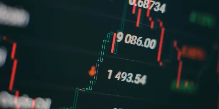 Cryptocurrency Markets Stir as Bitcoin Dips and Volatility Looms