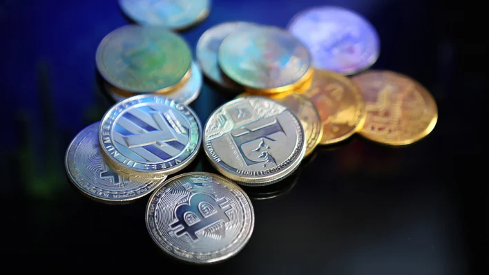 Maxine Waters Warns of Looming Crypto Legislation Risks
