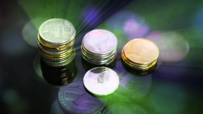 South Korea’s Financial Overseer Urges Firms to Rethink Crypto Strategies