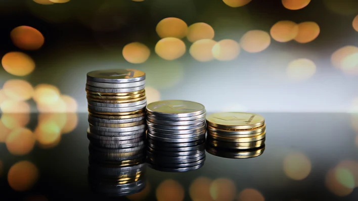 Market Dynamics: Peak and Trough Hours for Cryptocurrencies Examined