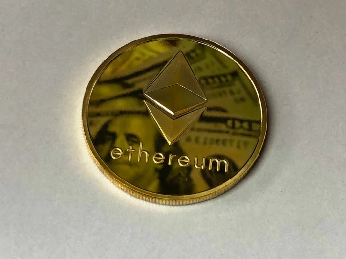 Ethereum Gathers Momentum: Analysts Eye Significant Upside Potential