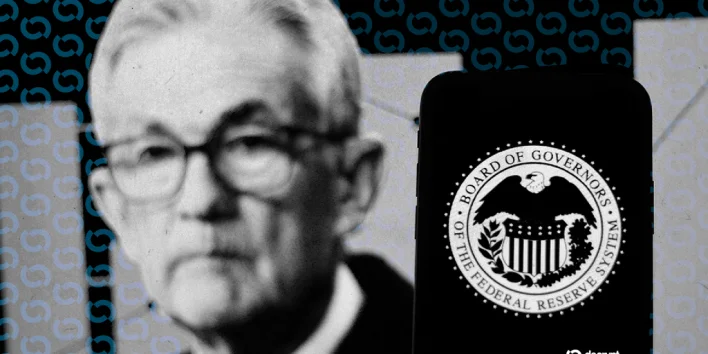 Bitcoin Wavers After Trump Says He's 'Not Planning' to Fire Fed Chair