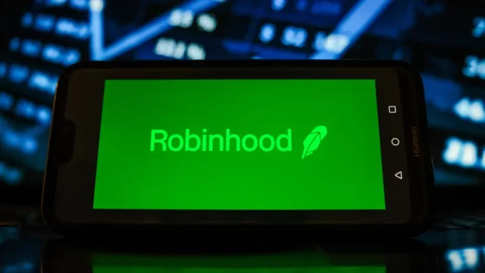 Robinhood Expands To EU with Tokenized Stocks Offering