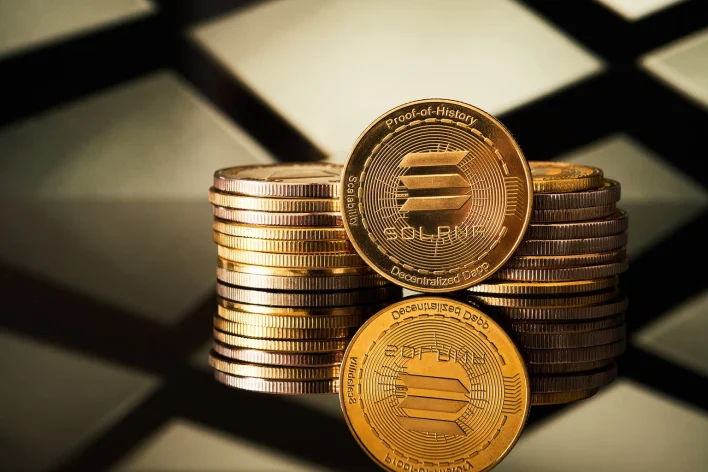 Solana Price Holds Above $181 As Buyers Return Ahead Of Key Resistance Test (Technical Analysis)