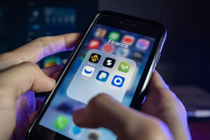 eToro plans to launch tokenized stocks on Ethereum blockchain