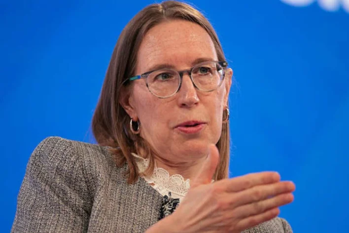 Tokenized securities aren't exempt from SEC oversight, Hester Peirce says