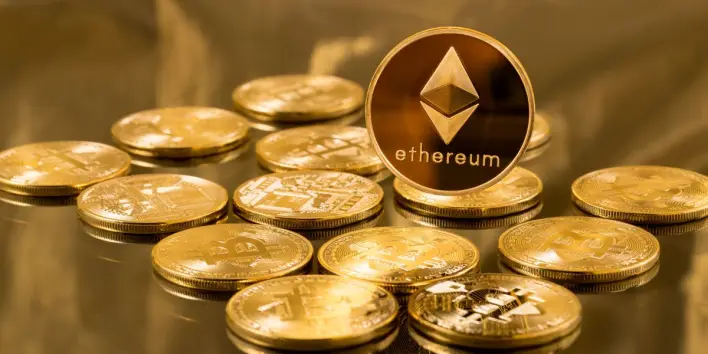 Ether ETFs Hit Record $720M Daily Inflow as Altcoin Momentum Builds