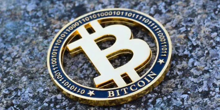 Bitcoin Short-Term Holder Selling Eases as Price Recovers from Weekend Dip