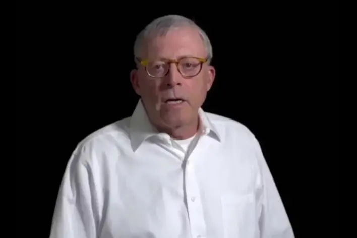 XRP Army Roars As Legend Peter Brandt Confirms Altseason