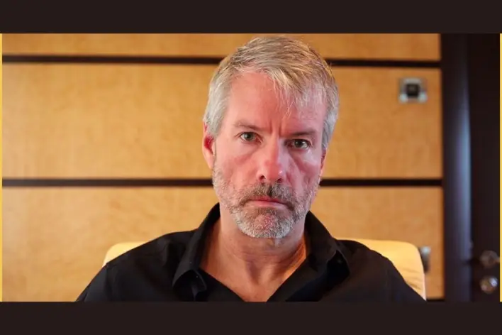 XRP Proponent Warns Bitcoin Holders: Michael Saylor Is a Government Contractor