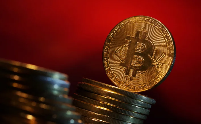 Bitcoin To Rally To $144,000 As Bull Flag Pattern Forms – Analyst